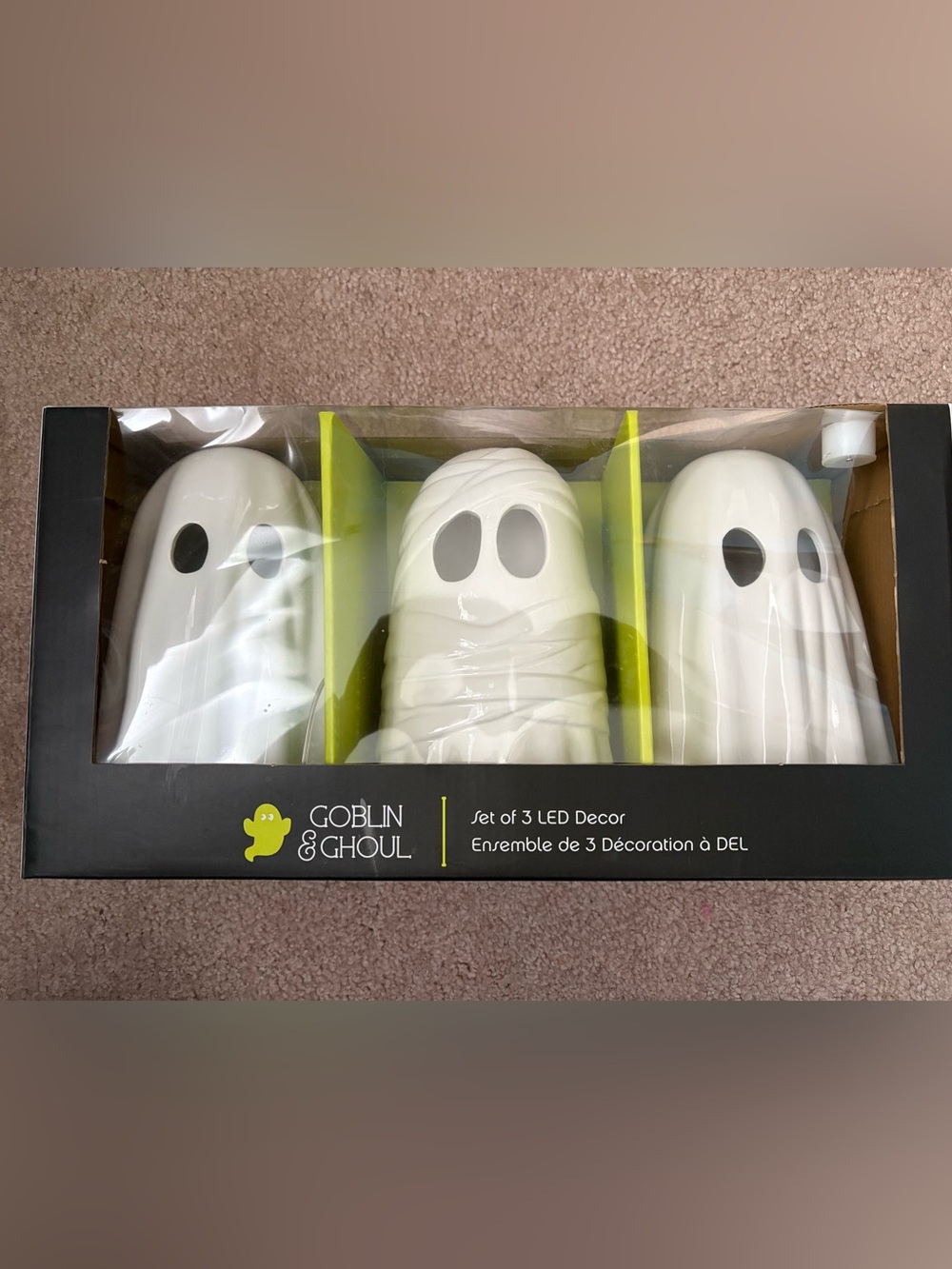 New in Box Set of 3 Decorative Ghosts